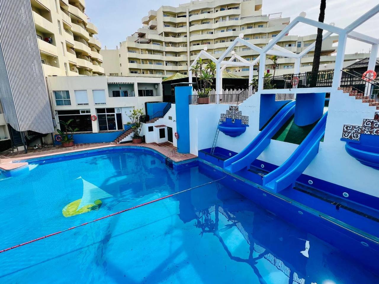 Benal Beach, Benalmadena, Costa Del Sol Lejlighed